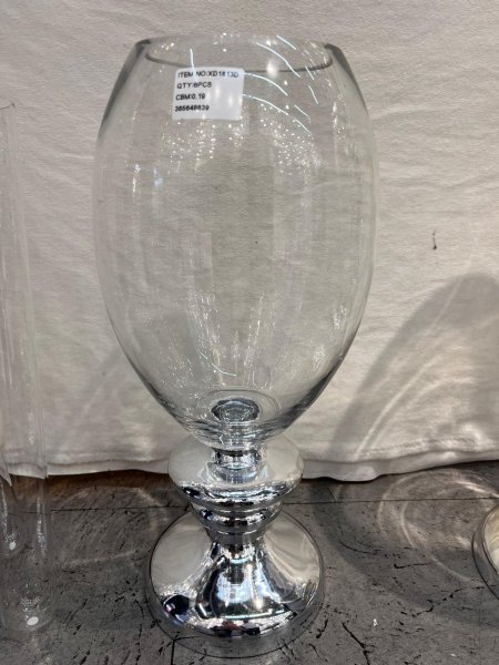 فازة حوض مع قاعدة