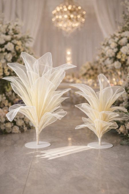 ديكور شجرة ذات شكل مميز