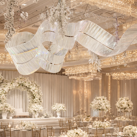 ديكور سقف شريط كريستال منحني