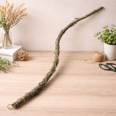 جذع شجر صناعي مع طحالب