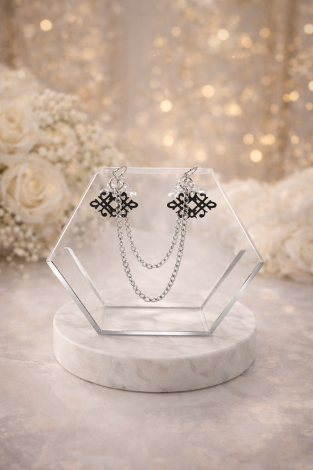 صندوق شنتة اكريليك سداسي مع سلسال