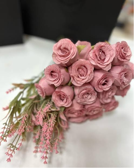 ضمة ورد بيبي جوري مع اكسسوار