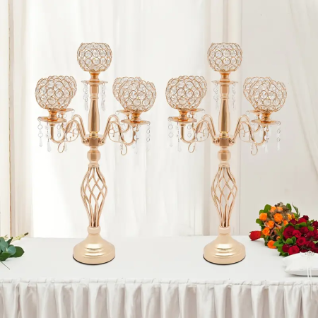 شمعدان ذهبي طابات